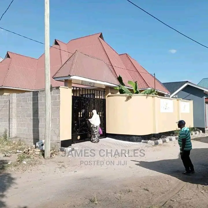 Furnished 4bdrm House in Chamazi for sale