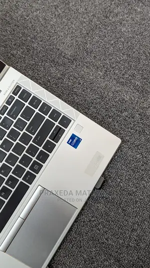 Laptop HP EliteBook 840 G8 16GB Intel Core I7 SSD 512GB