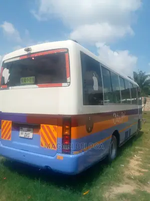Nissan Civilian 2002 Blue