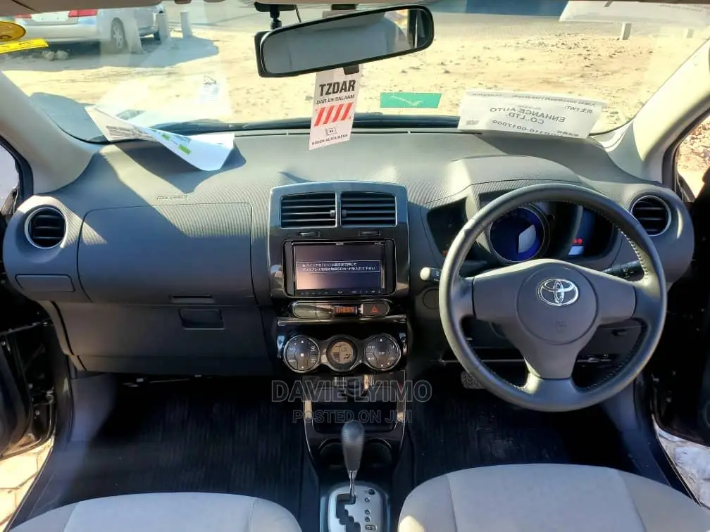 Toyota IST 2008 Gray