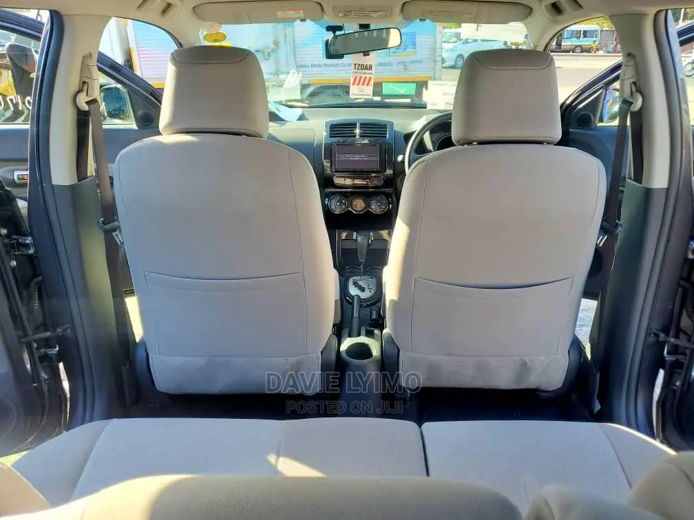 Toyota IST 2008 Gray