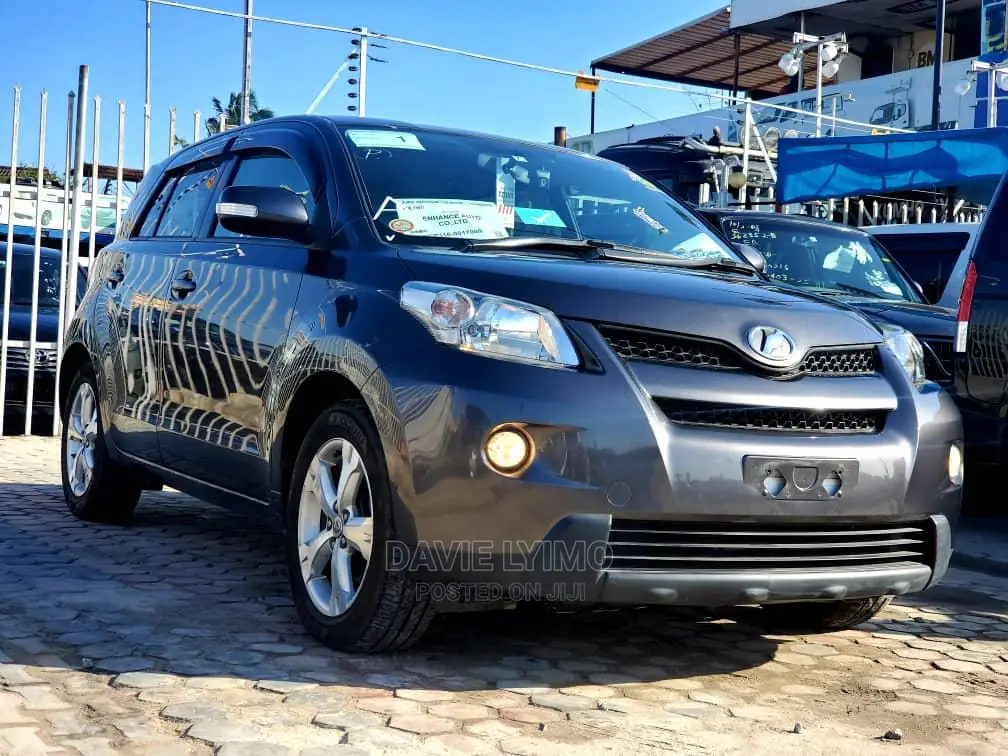 Toyota IST 2008 Gray