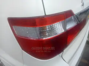 Toyota Alphard 2006 White