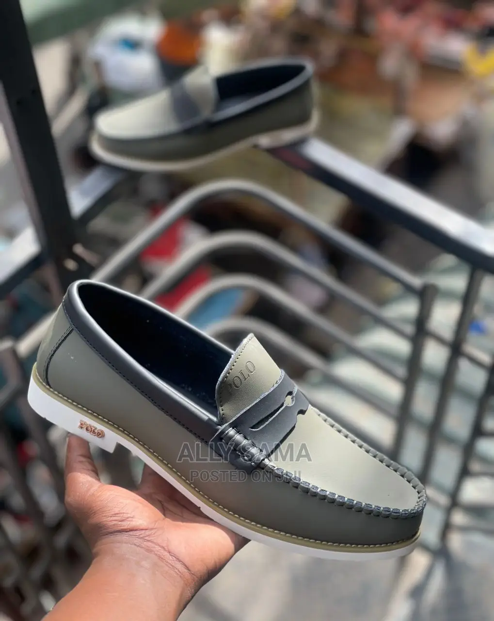 Pollo Loafers