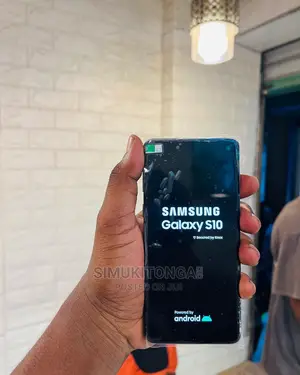 New Samsung Galaxy S10 128 GB Black