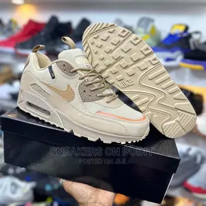 Restocked Nike Airmax
