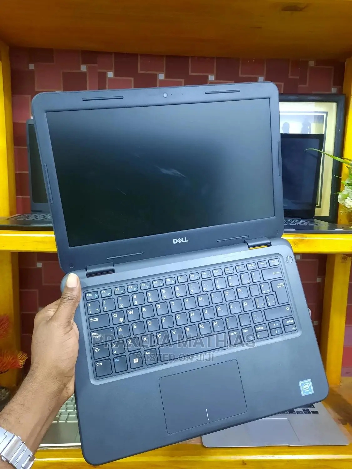 Laptop Dell Latitude 3330 4GB Intel Core 2 Duo SSD 128GB