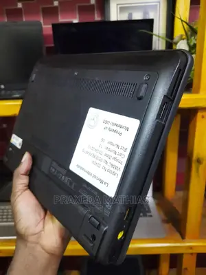 Laptop Lenovo ThinkPad X131e 4GB Intel Core 2 Duo HDD 320GB
