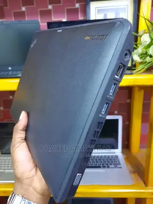 Laptop Lenovo ThinkPad X131e 4GB Intel Core 2 Duo HDD 320GB