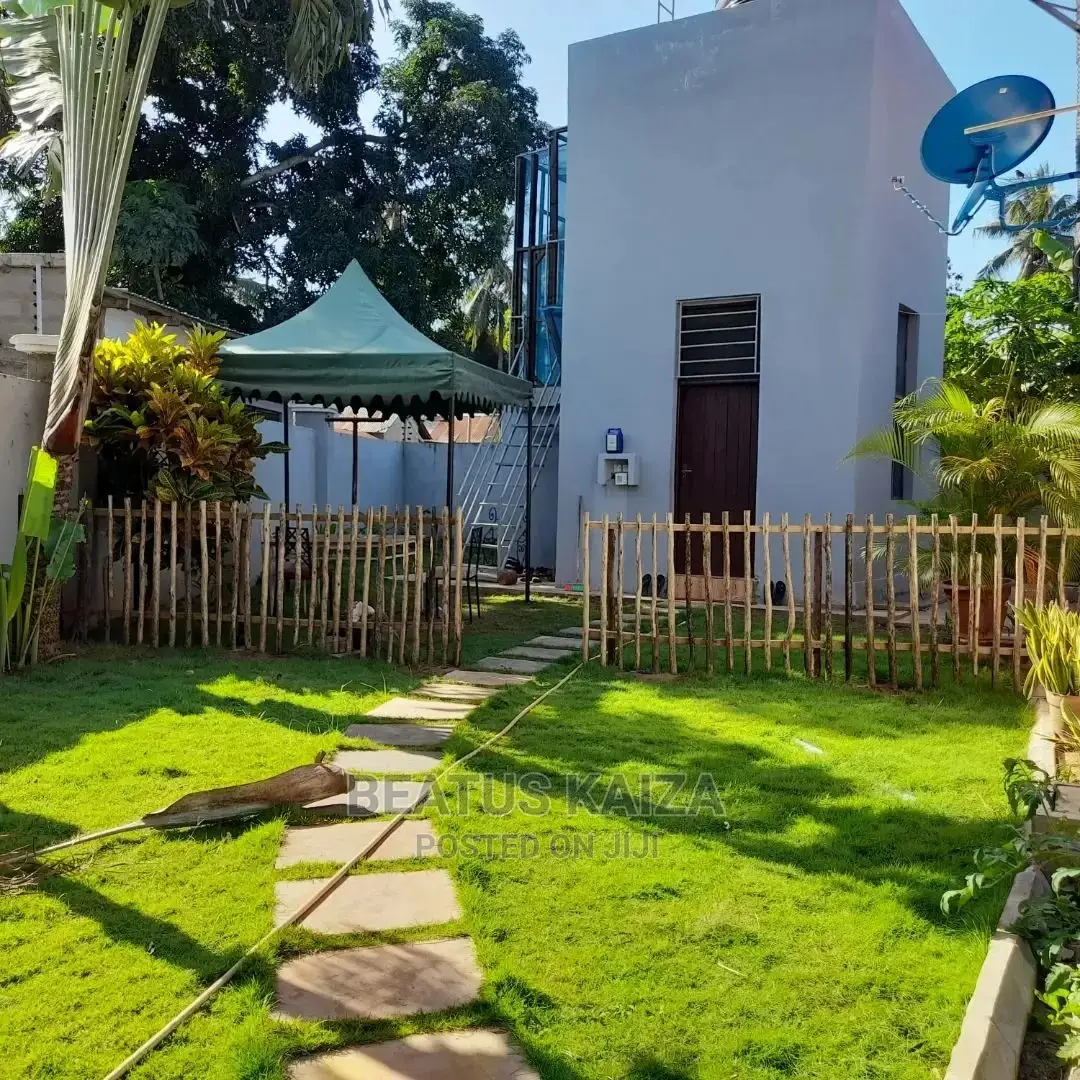 Furnished 2bdrm Townhouse / Terrace in Kigamboni Mikadi for rent