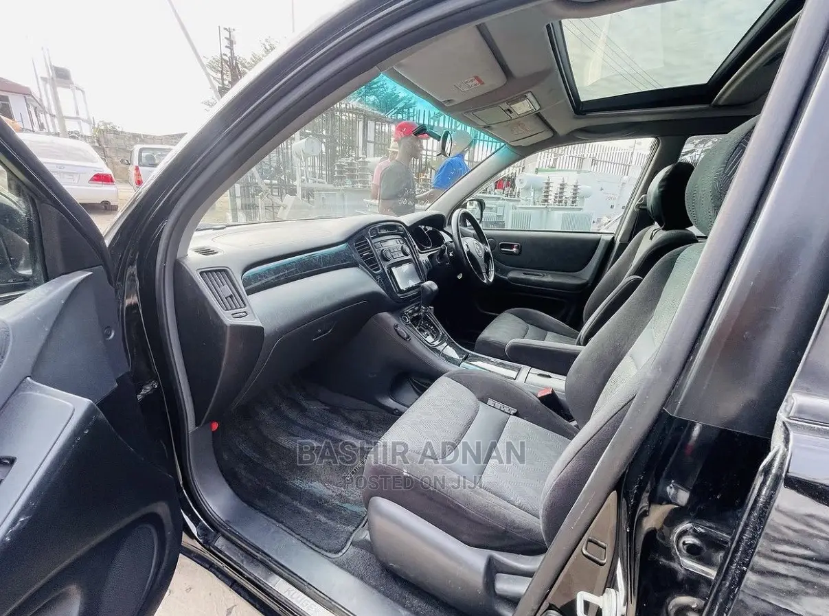 Toyota Kluger 2003 Black