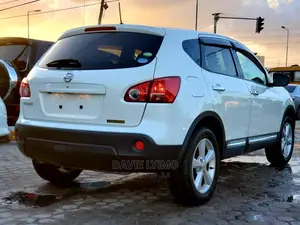 Nissan Dualis 2012 White