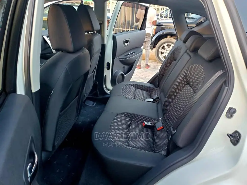 Nissan Dualis 2012 White