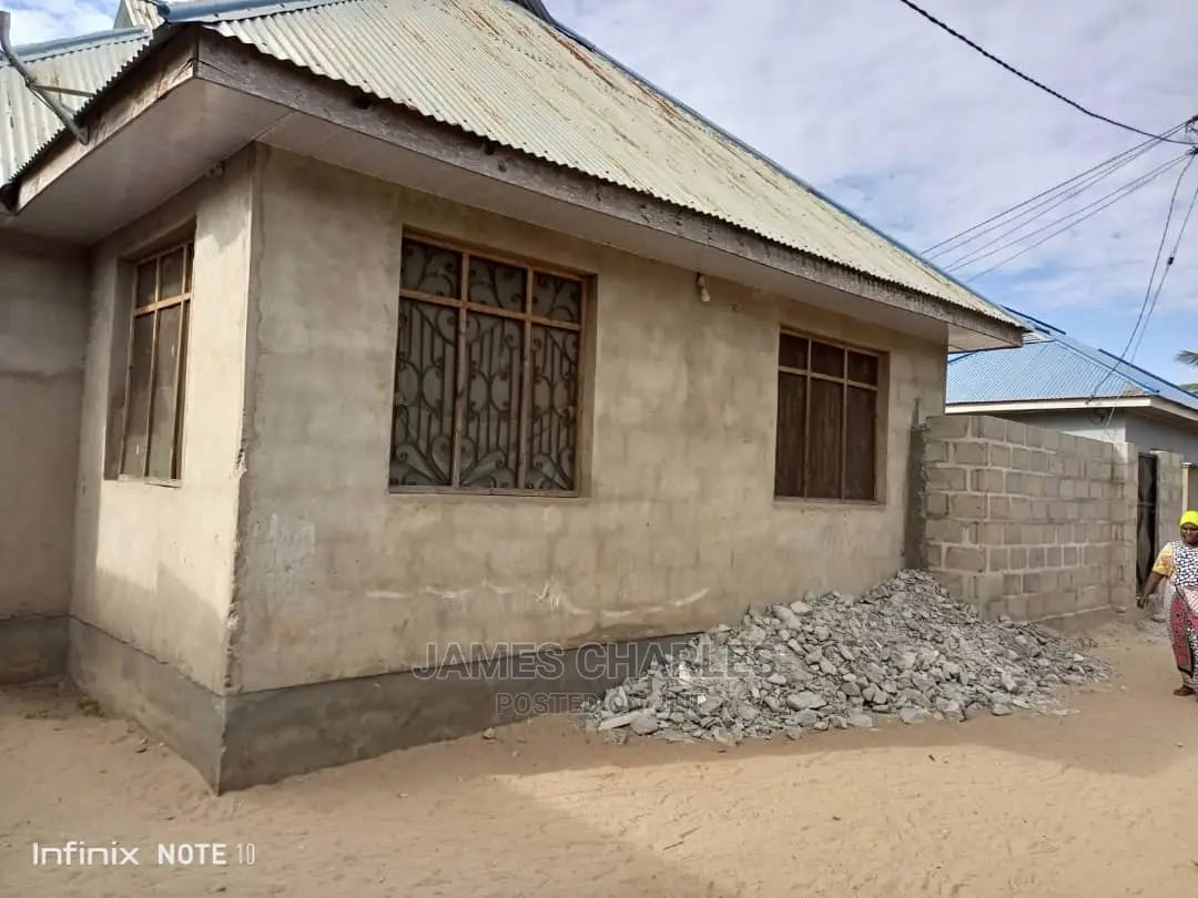 4bdrm House in Chamazi for sale