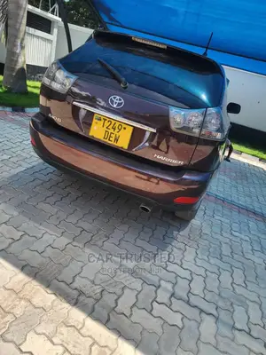 Toyota Harrier 2.4 4WD 2005 Beige