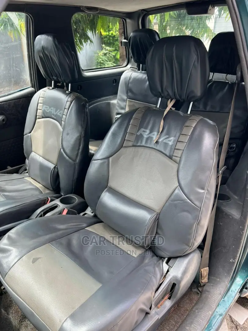Toyota RAV4 2.0 4x4 2004 Green