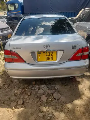 Toyota Brevis 2004 Silver