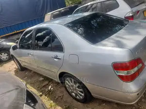 Toyota Brevis 2004 Silver