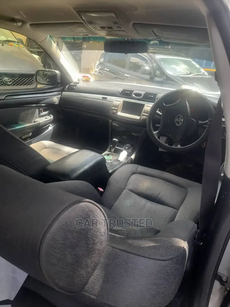 Toyota Brevis 2004 Silver