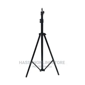 Screen / LED Reflector 10′′ RL-900 With Tripod