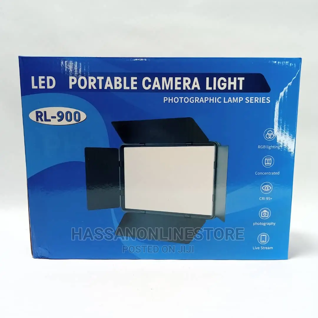 Screen / LED Reflector 10′′ RL-900 With Tripod