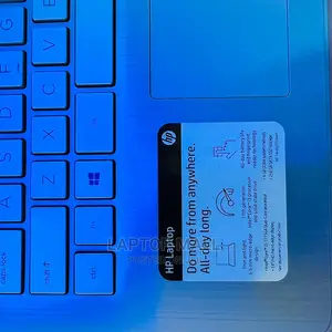 New Laptop HP 14-Dq1025cl 4GB Intel Core I3 SSD 256GB