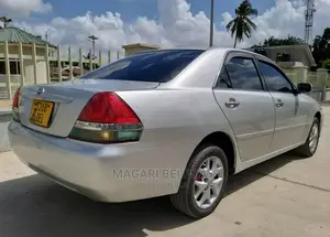 Toyota Mark II Blit 2005 Silver