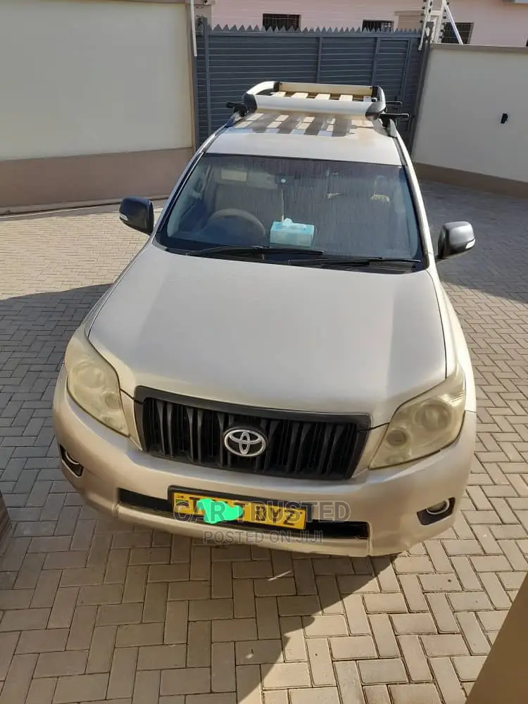 Toyota Land Cruiser Prado 3.0 D-4D 3dr 2009 Silver