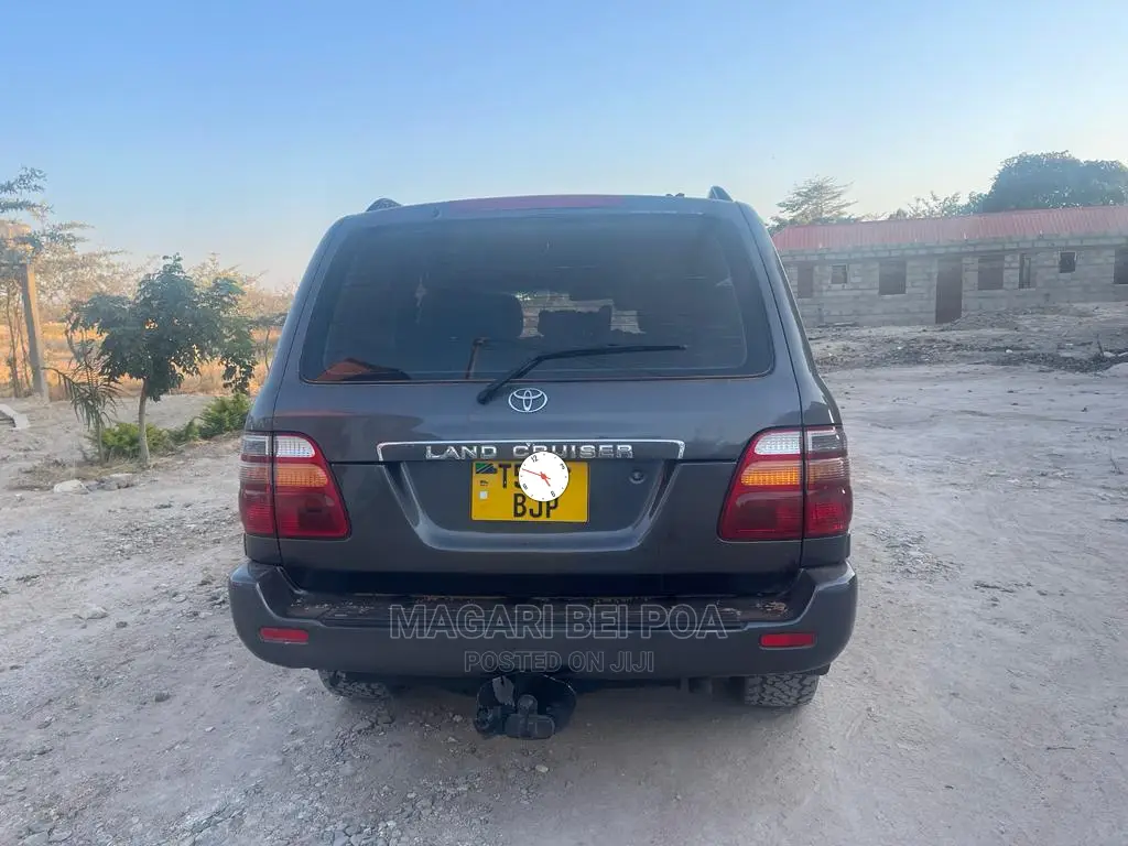 Toyota Land Cruiser 2003 Black