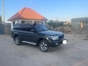 Toyota Land Cruiser 2003 Black