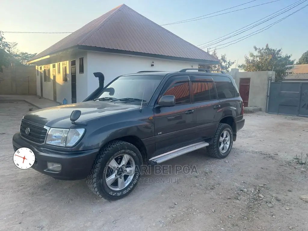 Toyota Land Cruiser 2003 Black