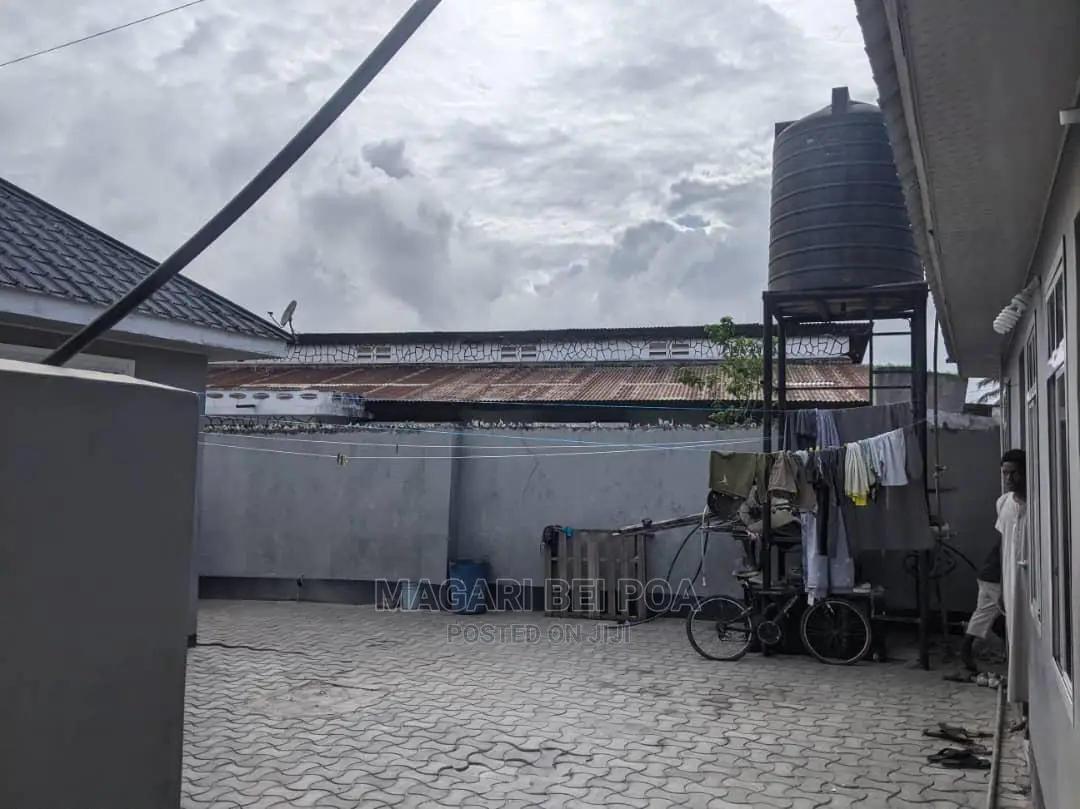 Furnished 4bdrm Apartment in Kinondoni for sale