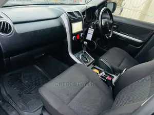Suzuki Escudo 2004 Black