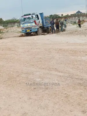 Fuso Tipper