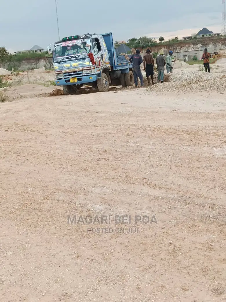 Fuso Tipper