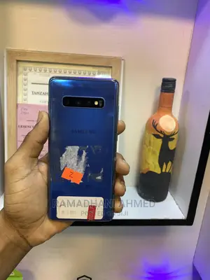 Samsung Galaxy S10 Plus 128 GB Blue