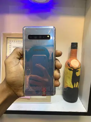 Samsung Galaxy S10 5G 256 GB Silver