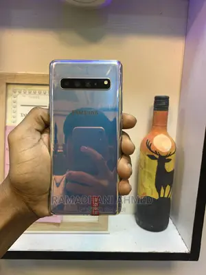 Samsung Galaxy S10 5G 256 GB Silver
