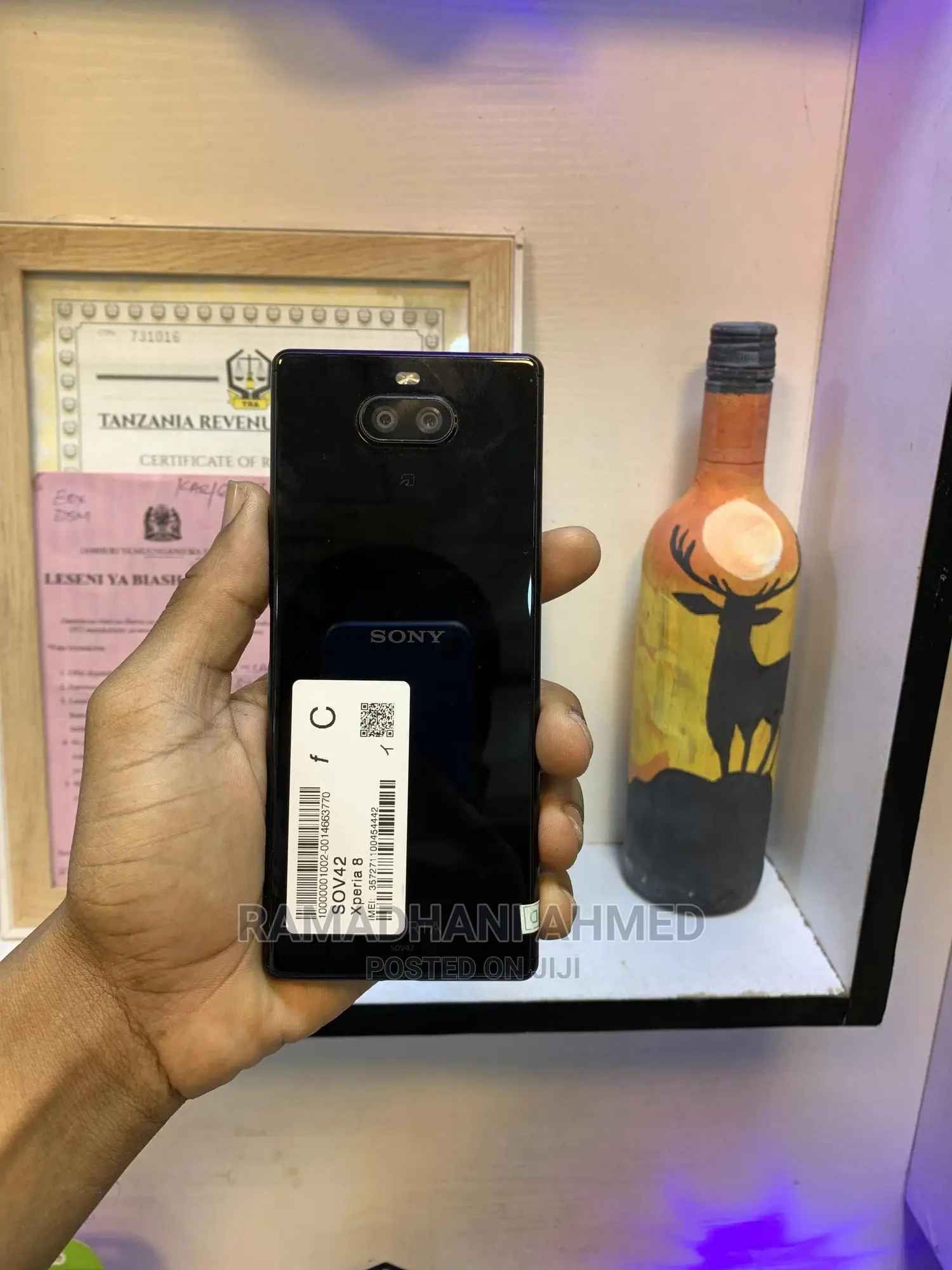 Sony Xperia 8 SOV42 64 GB Black
