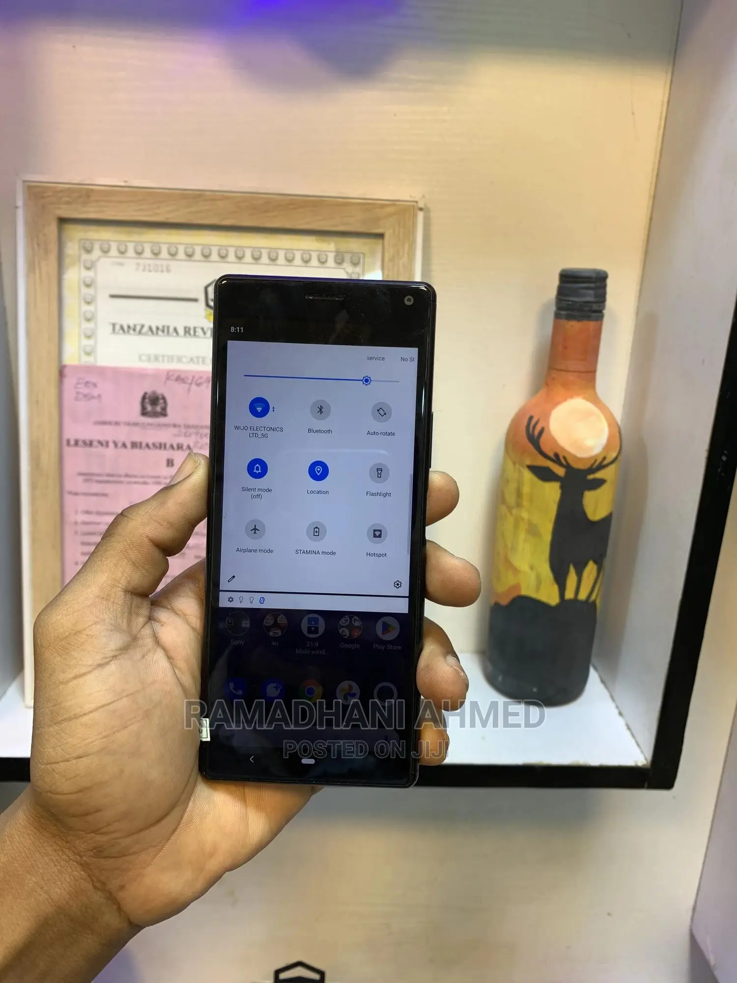 Sony Xperia 8 SOV42 64 GB Black