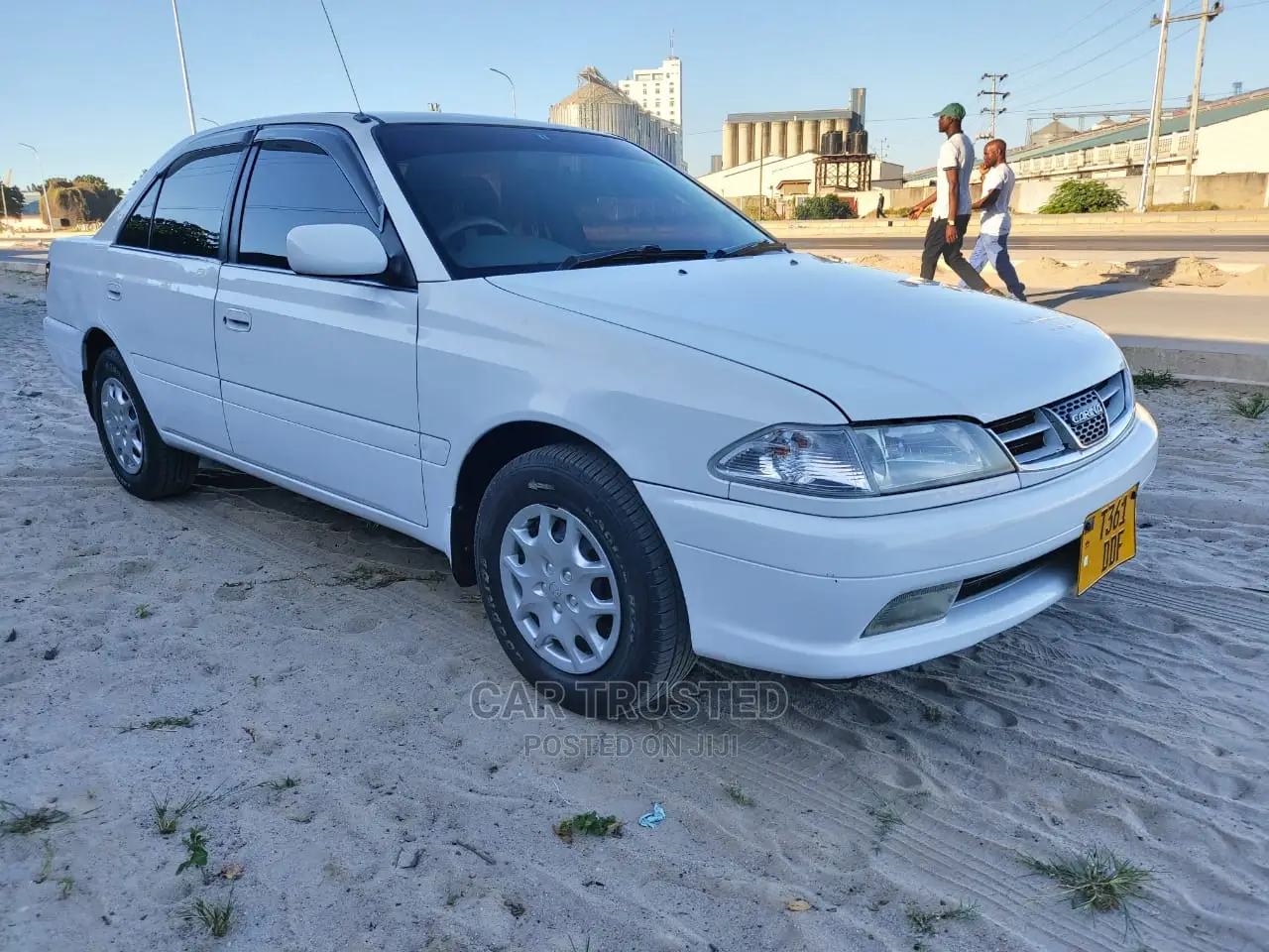 Toyota Carina 1.8 FWD Sedan 2000 White