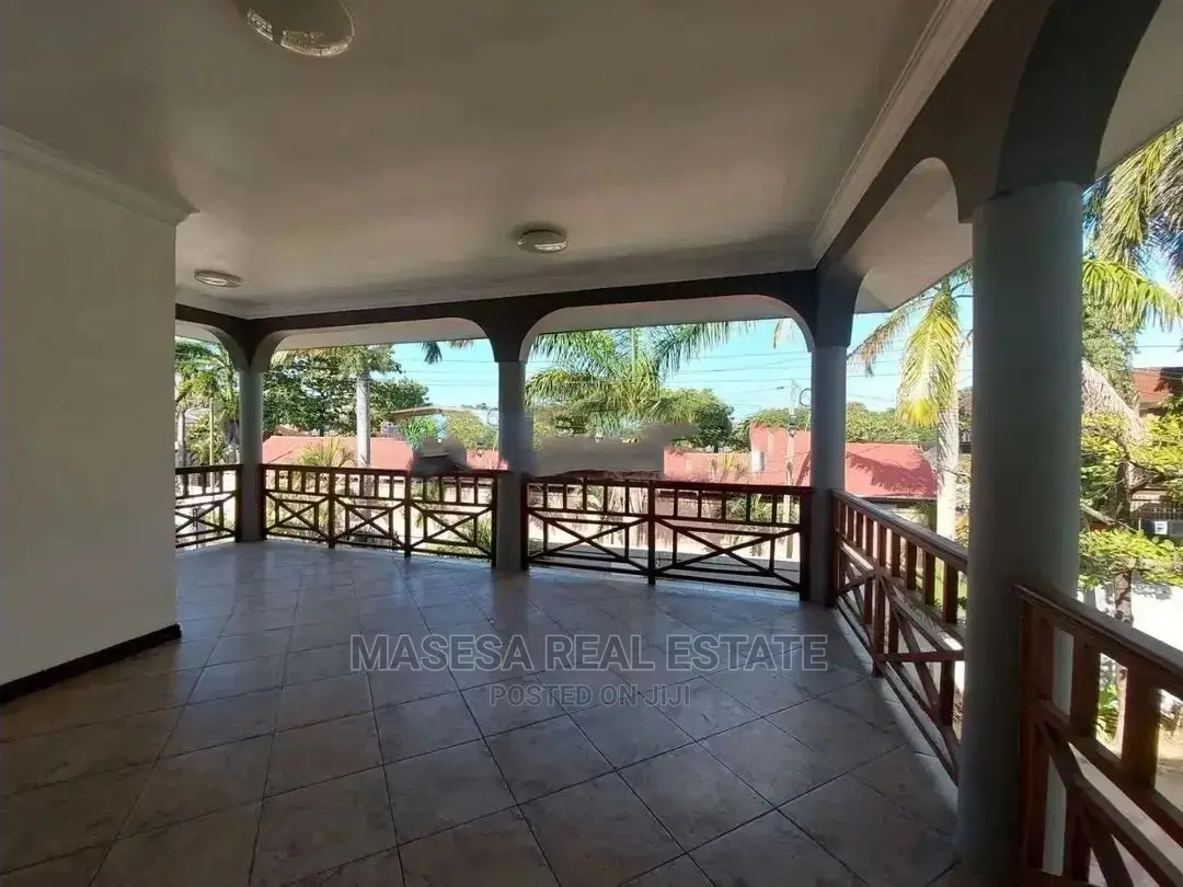 3bdrm House in Msasani for rent