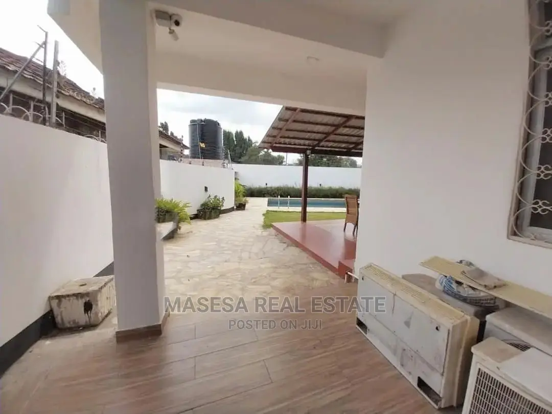 4bdrm Bungalow in Msasani for rent