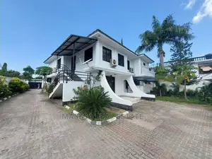 4bdrm Bungalow in Masaki for rent