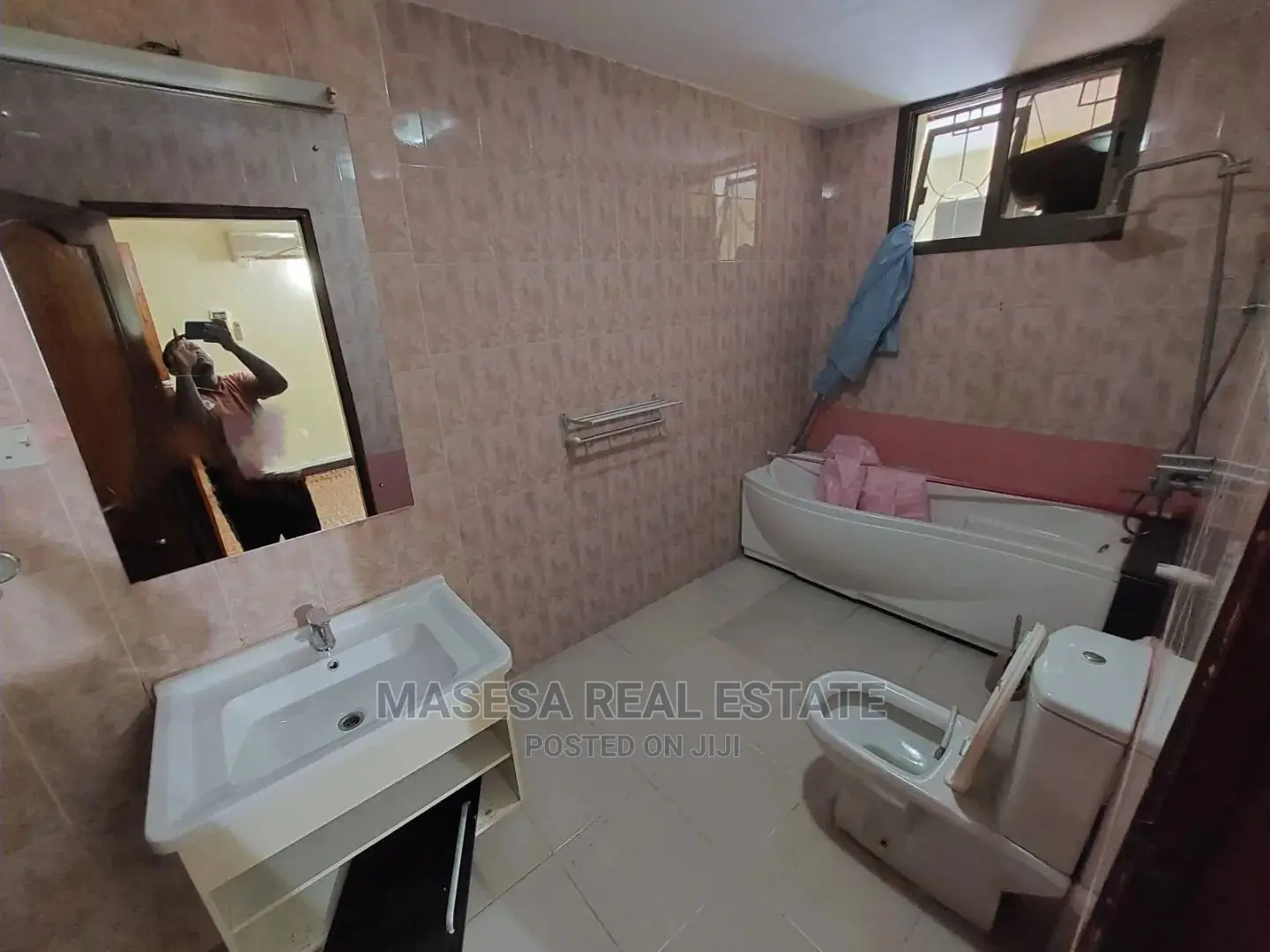 4bdrm Bungalow in Masaki for rent