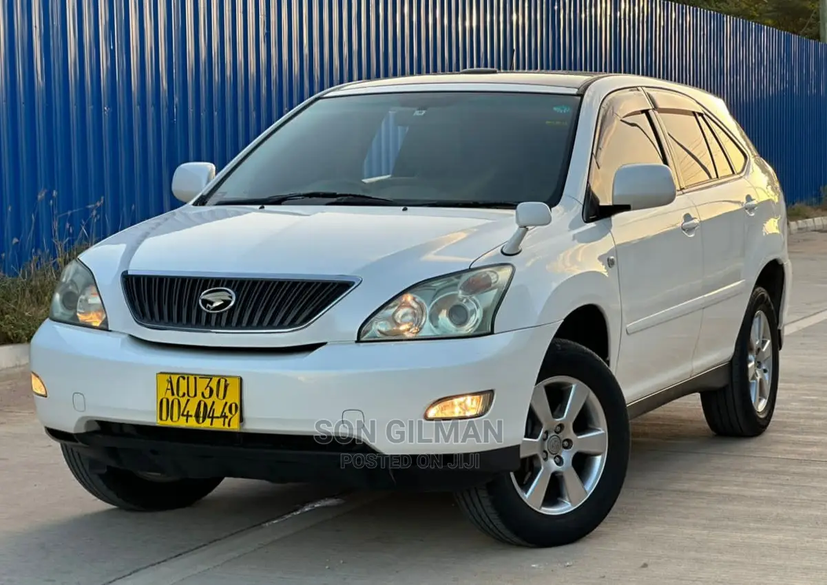 Toyota Harrier 2006 White