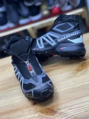 Solomon Sneakers