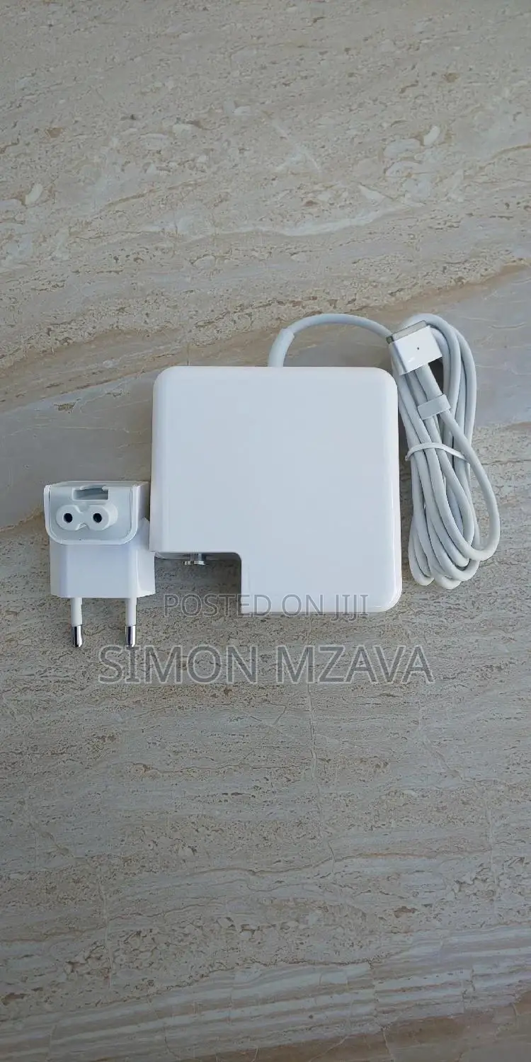 Clean, Apple Power Adapter. Quality Products.