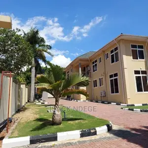 7bdrm House in Salasala, Kinondoni for sale
