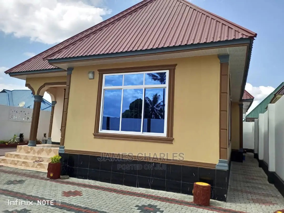 Furnished 4bdrm House in Chamazi, Ilala for sale